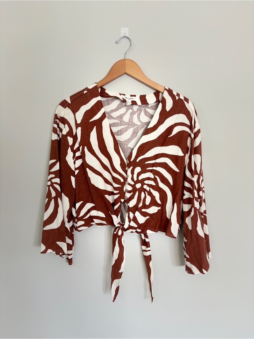 Haven + Blair Rust Brown & Cream Tie-Front Printed Blouse